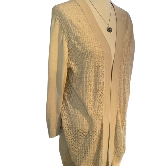 LOFT LIGHTWEIGHT BEIGE CARDIGAN SIZE LARGE GREAT LAYERING PIECE EUC - Picture 1 of 10